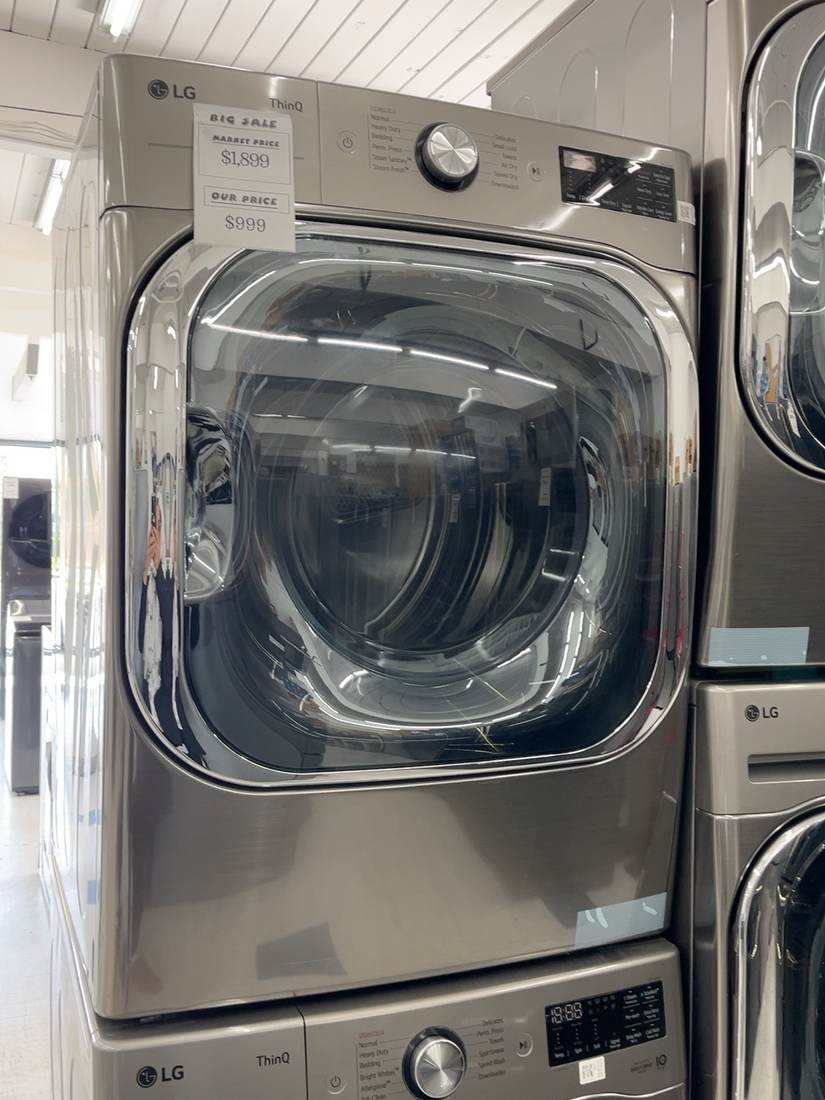 Actual LG DLGX8981V 9.0 Cu. Ft. Mega Capacity Smart Gas Dryer with TurboSteam in Graphite Steel in the MD Appliances showroom