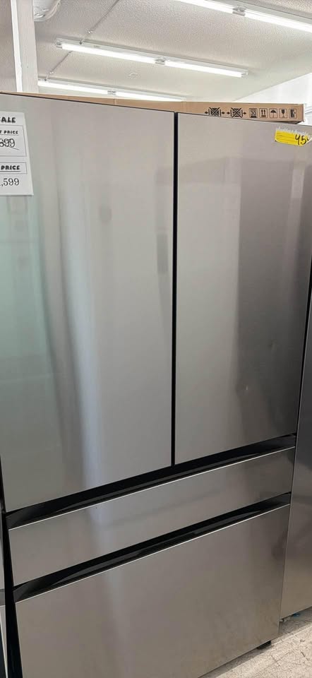 Actual Samsung Bespoke AI Standard-Depth Beverage Center 29-cu ft 36-in Wide French Door Refrigerator with Dual Ice Maker and Door within Door ( White Glass ) ENERGY STAR Certified – Model RF29BB8600QL in the MD Appliances showroom